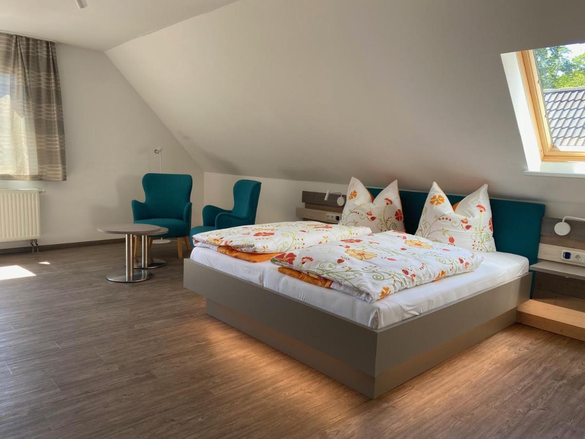 Hotel Lenzer Hafen Extérieur photo