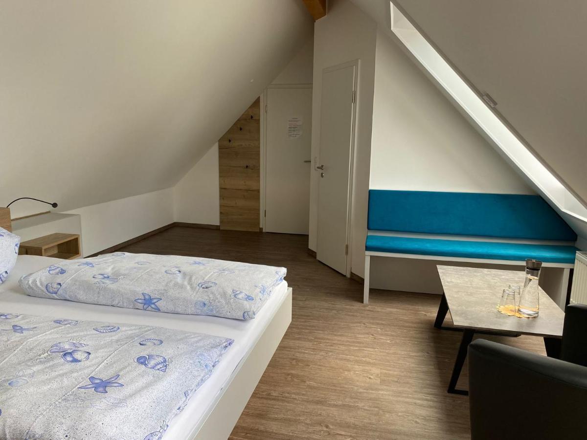 Hotel Lenzer Hafen Extérieur photo