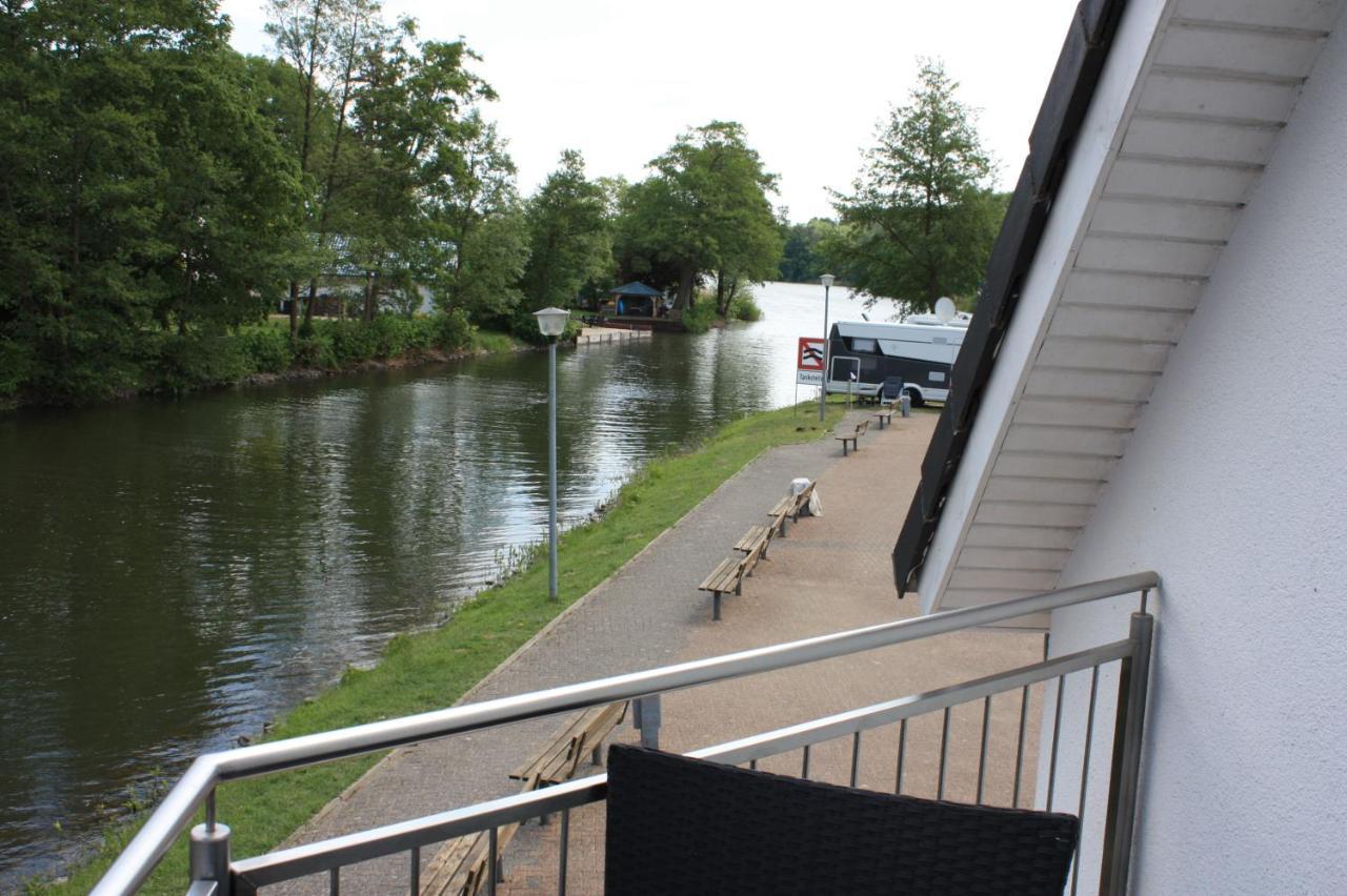 Hotel Lenzer Hafen Extérieur photo